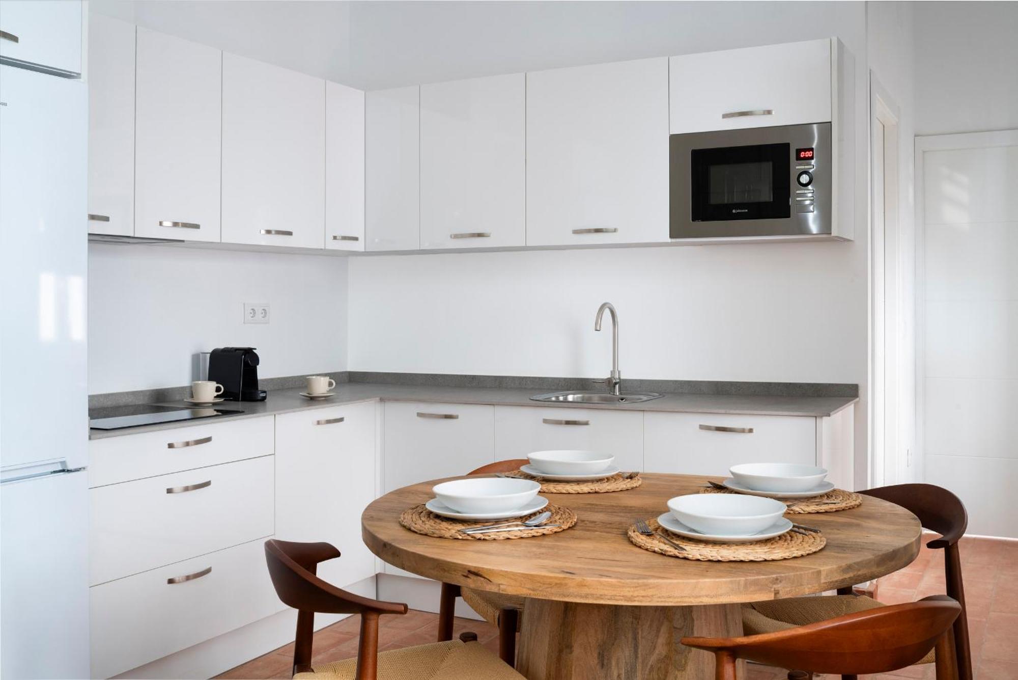 Magno Apartments Santa Clara - Private Terraces With Jacuzzi Севилья Экстерьер фото